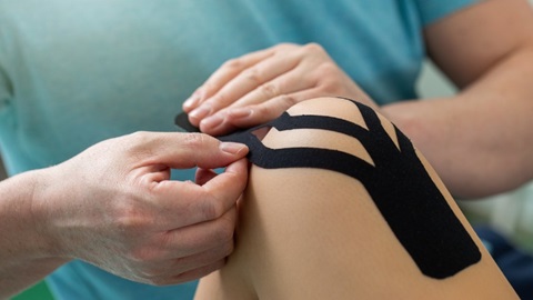 Le tape dans le sport